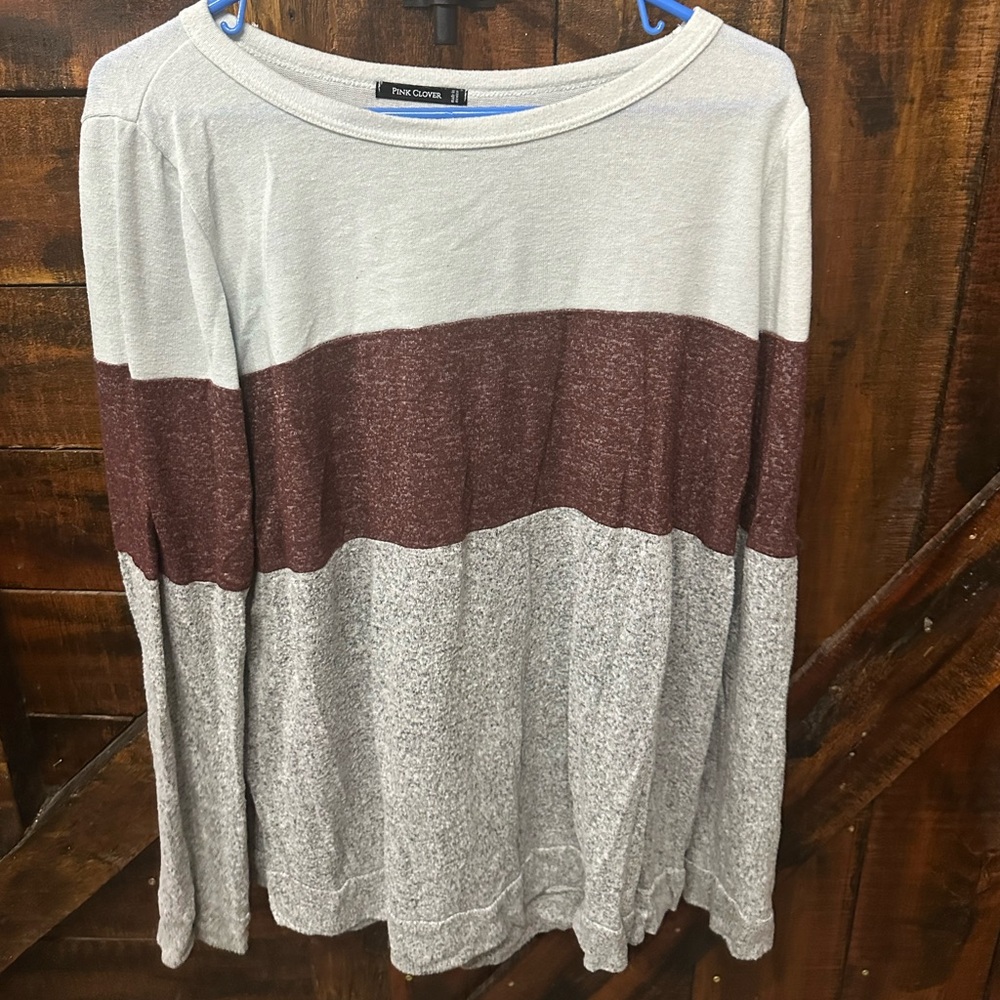 Pink Clover Women's Sweater - Cream and Brown